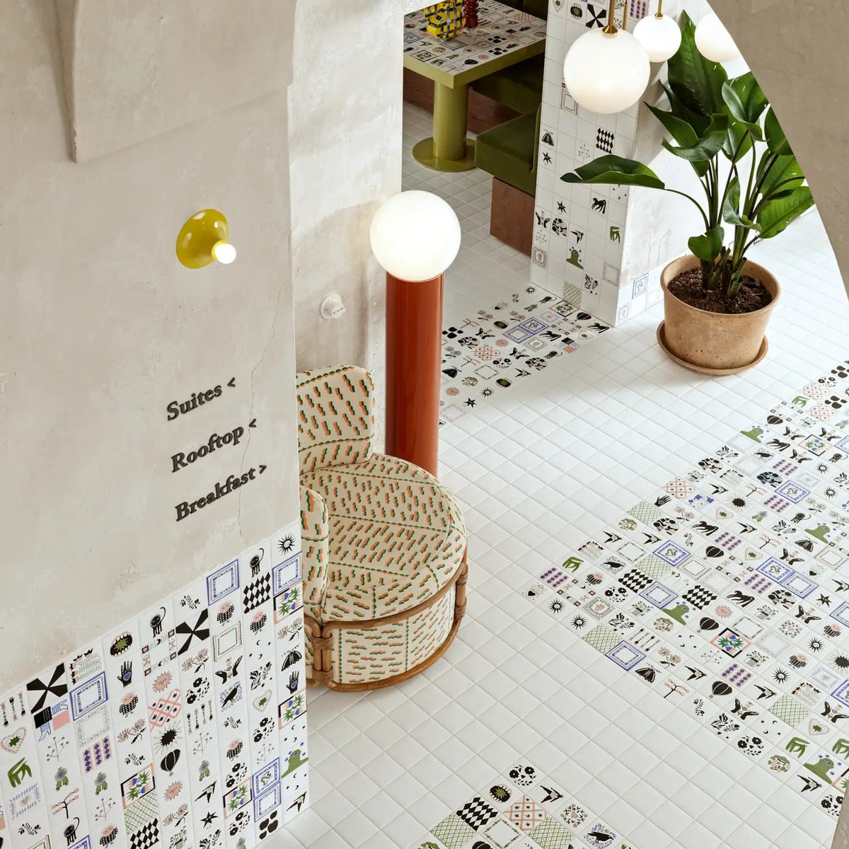 Stories Caravan Matte — otel holü