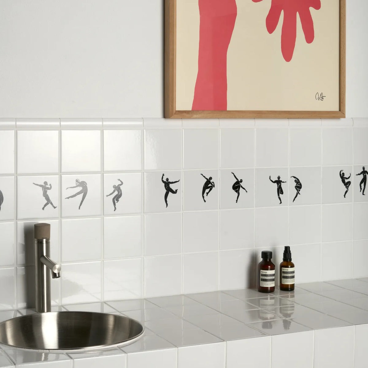 Stories Dance — banyo duvarı