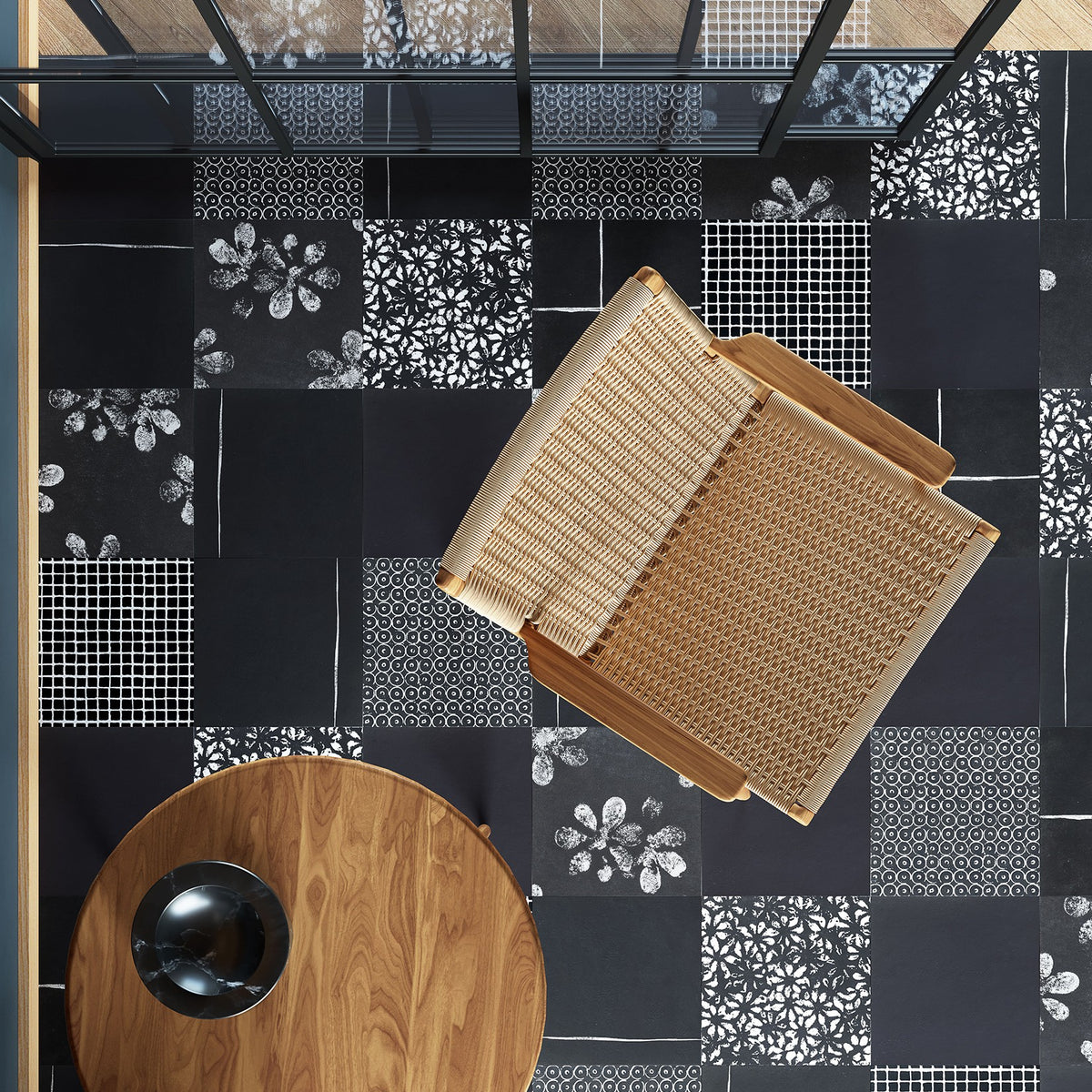 Chymia Black — Mutina — uygulama görseli