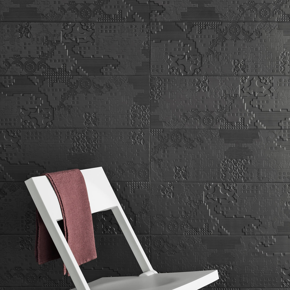 Bas-Relief Patchwork — Mutina — uygulama görseli