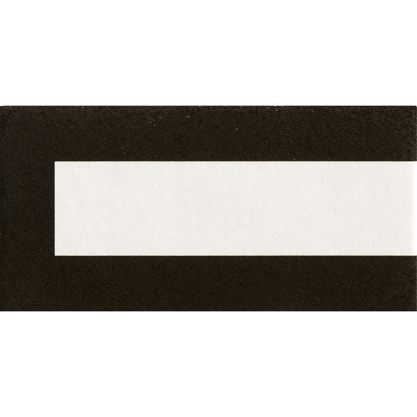 Frame Black