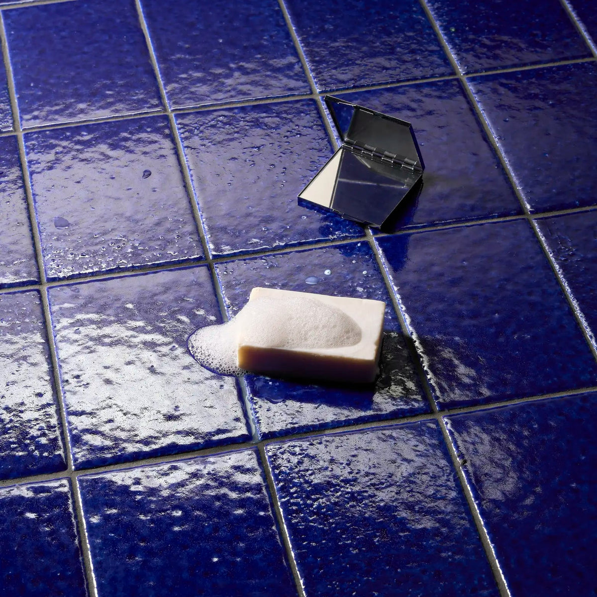 Wet Klein — Sodai, mekân uygulaması