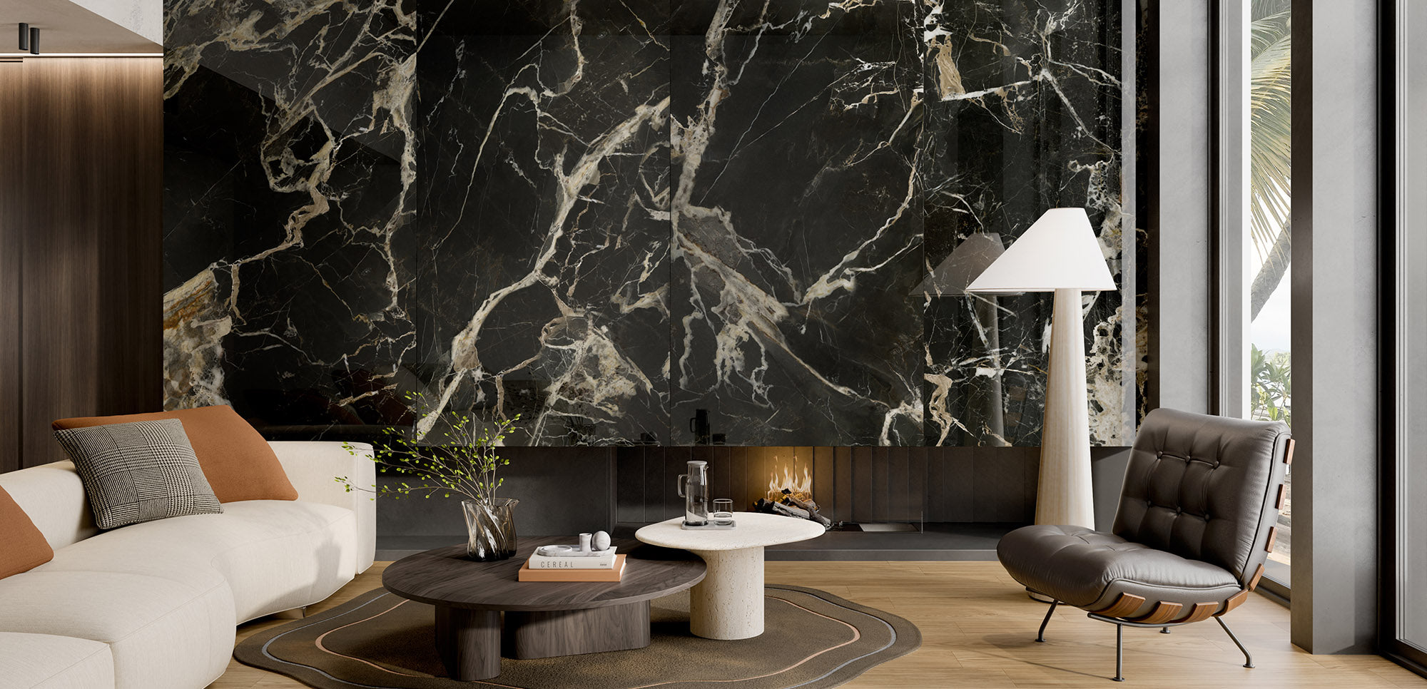La Fabbrica — Siyah-altin mermer duvarli salon, sominesi