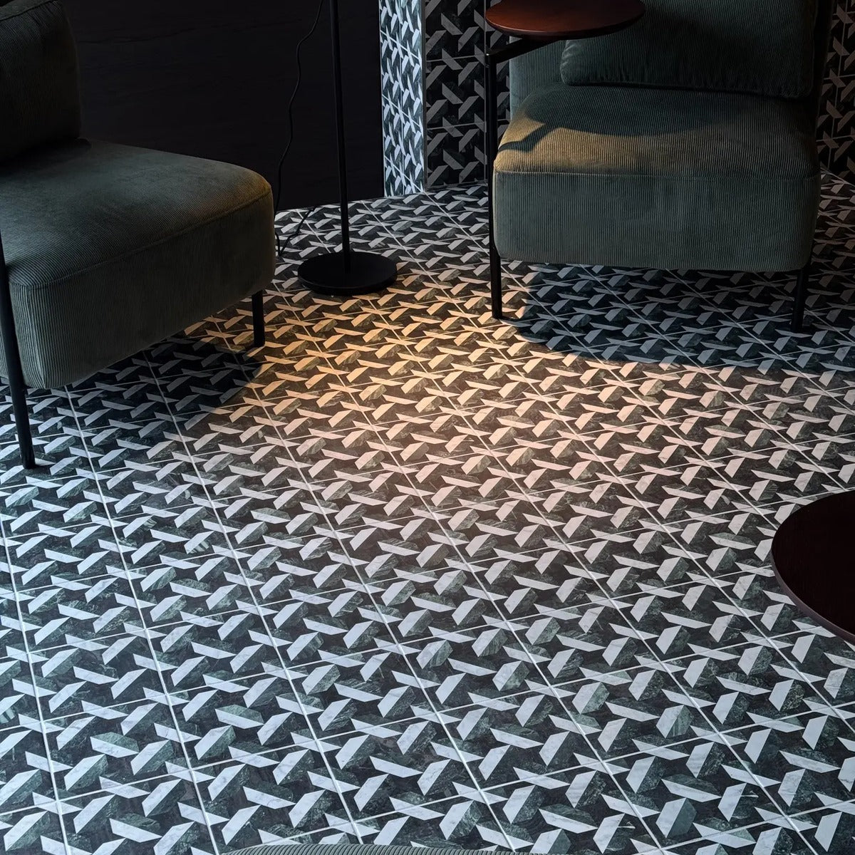 Dandy Decor Comb — ofis zemini uygulaması