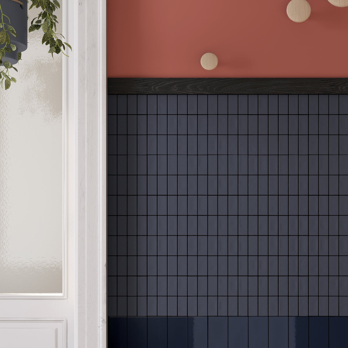 DIN Dark Blue — giriş duvarı uygulaması · Mutina