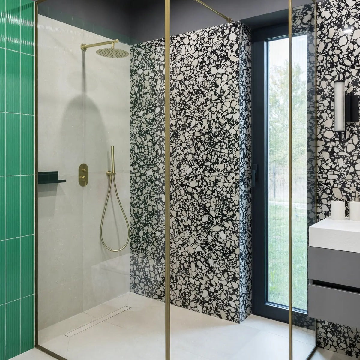 Superclassica SCB Pli Verde — banyo duvarı uygulaması
