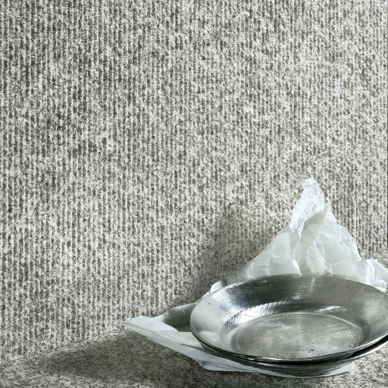 41zero42 Brutus Rugged dokulu gri granit yüzey