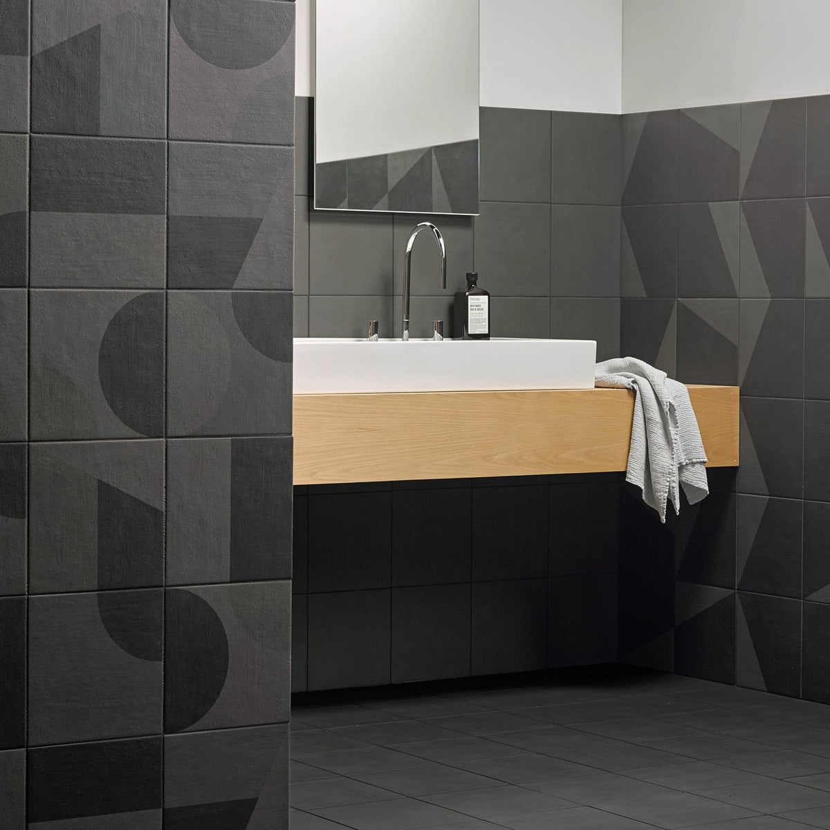 Puzzle Skye — Mutina — uygulama görseli