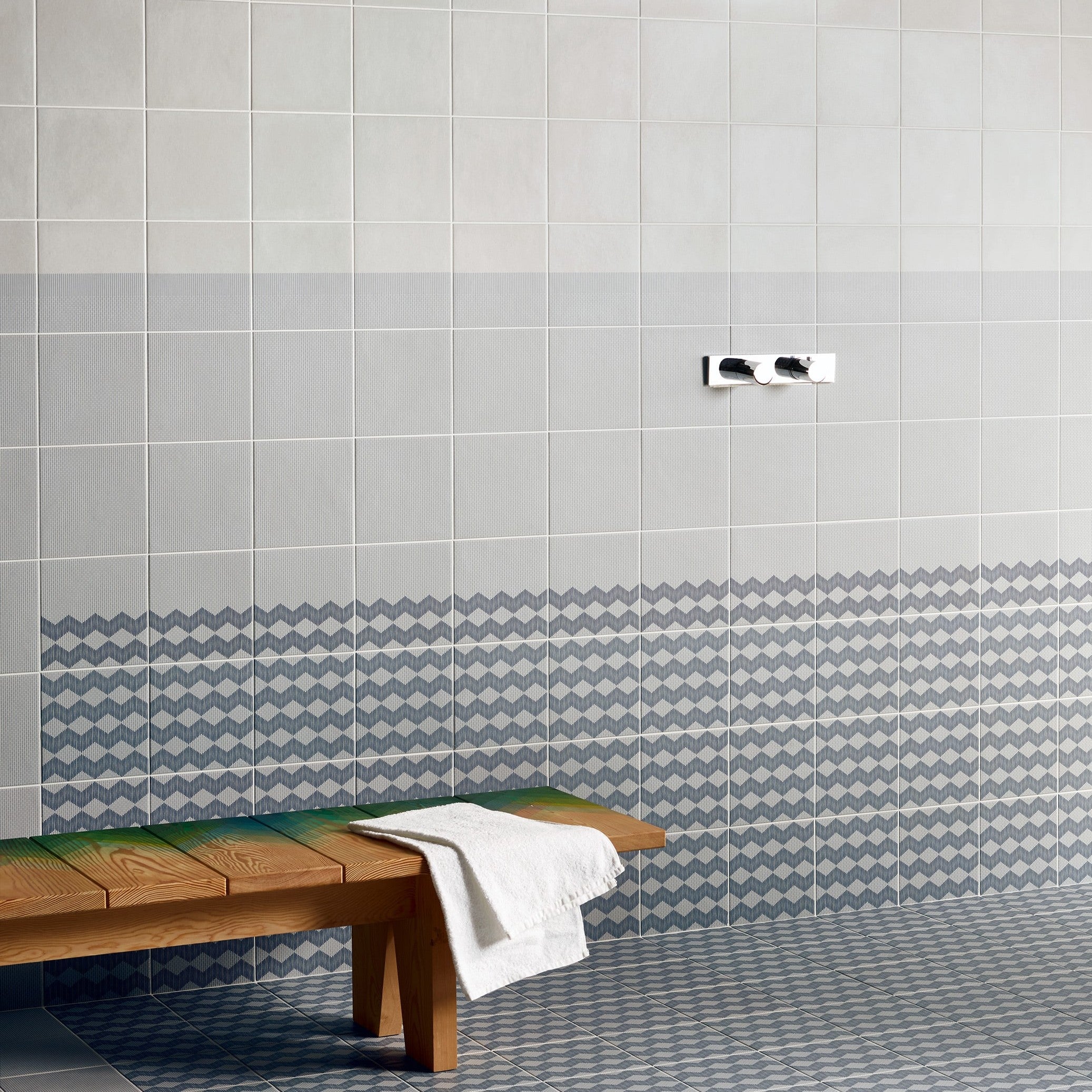 Tape Blue — Mutina — uygulama görseli